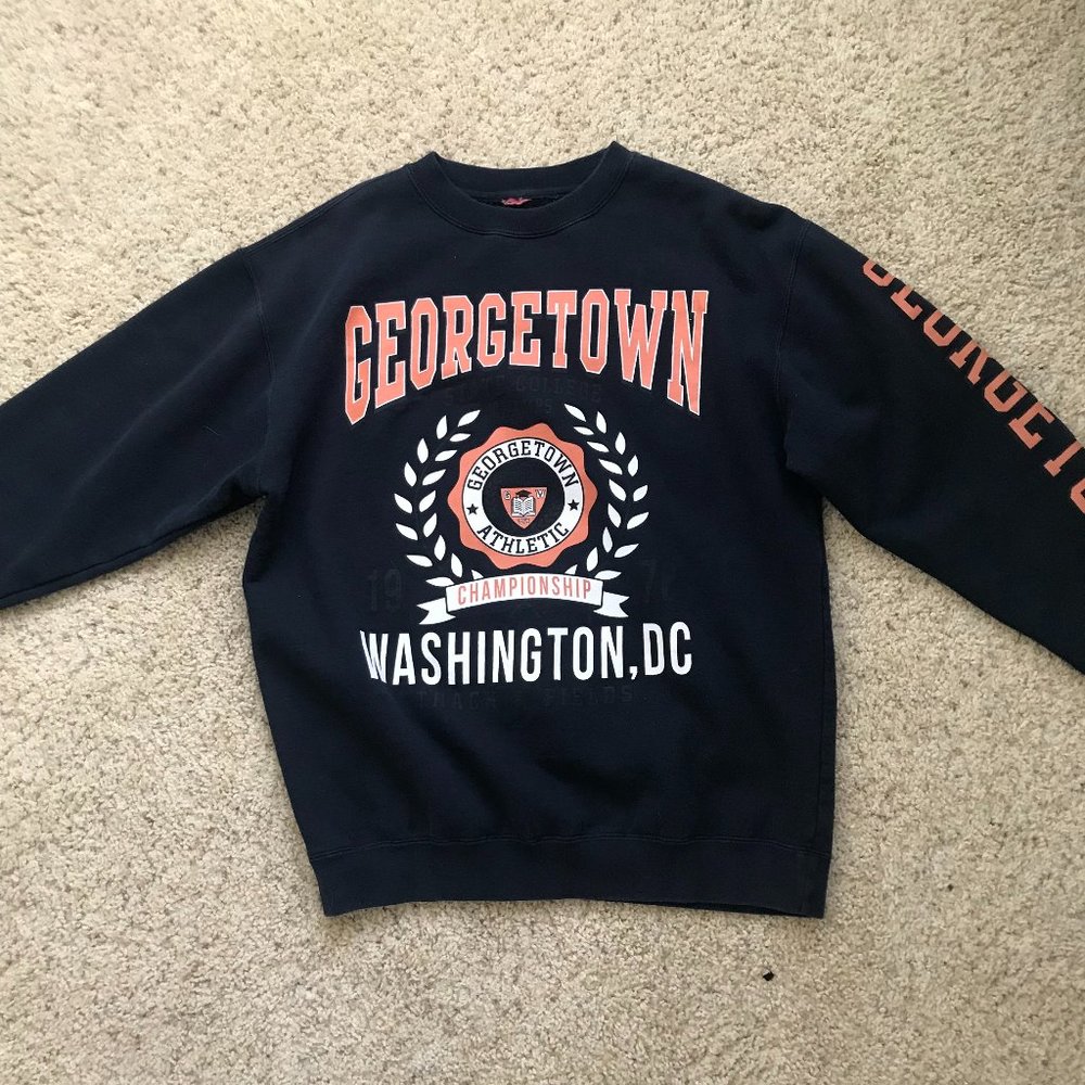 George town crewneck